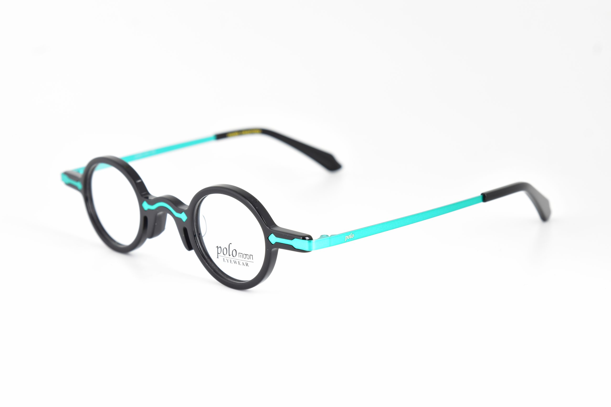 76818-C1.-scaled