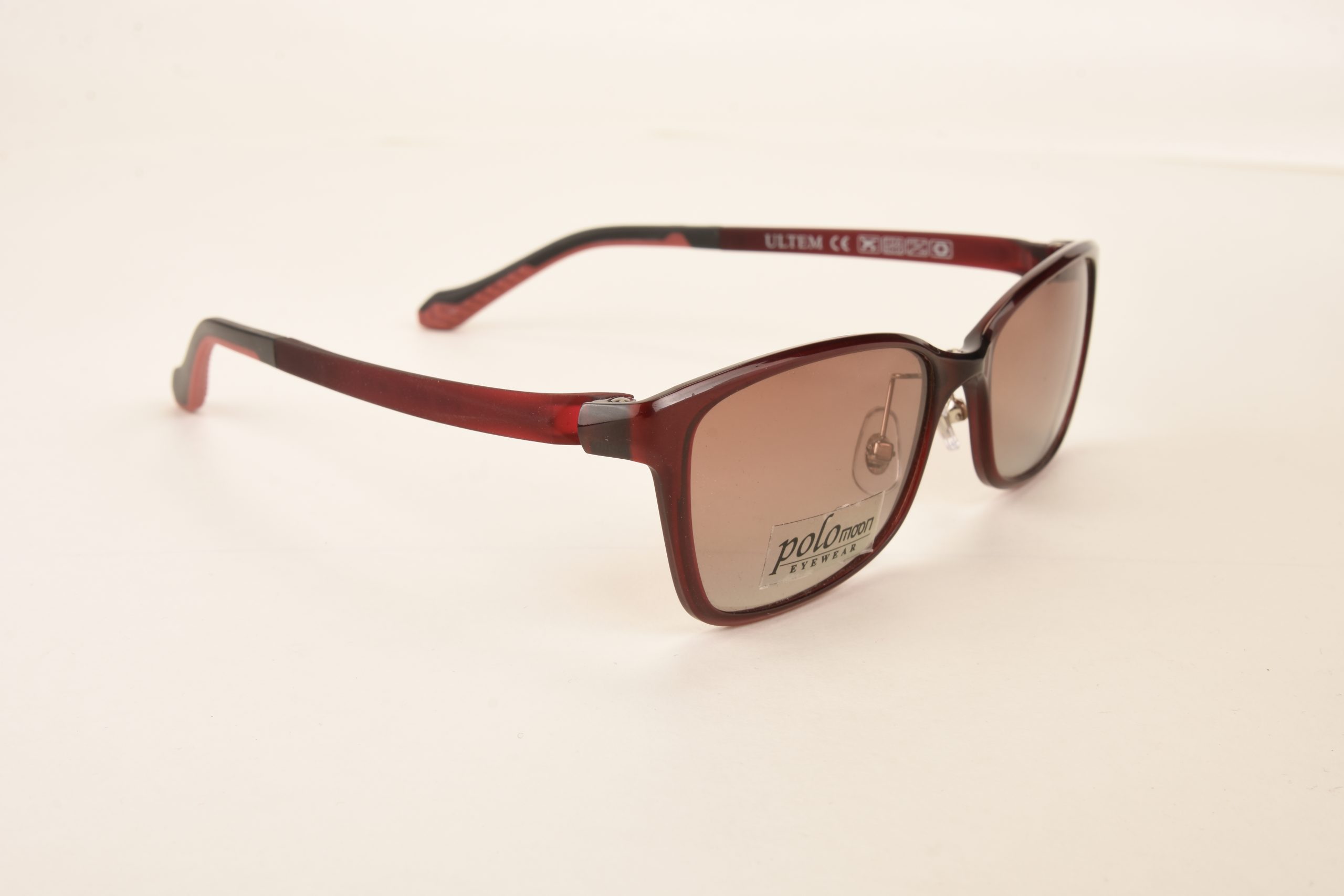 polomoon-2100-50-16-140-c3-Ultra-Light-Cerceve-Polarize-Cam-Fashion-Layd-Stil-Gunes-Gozlugu1-scaled