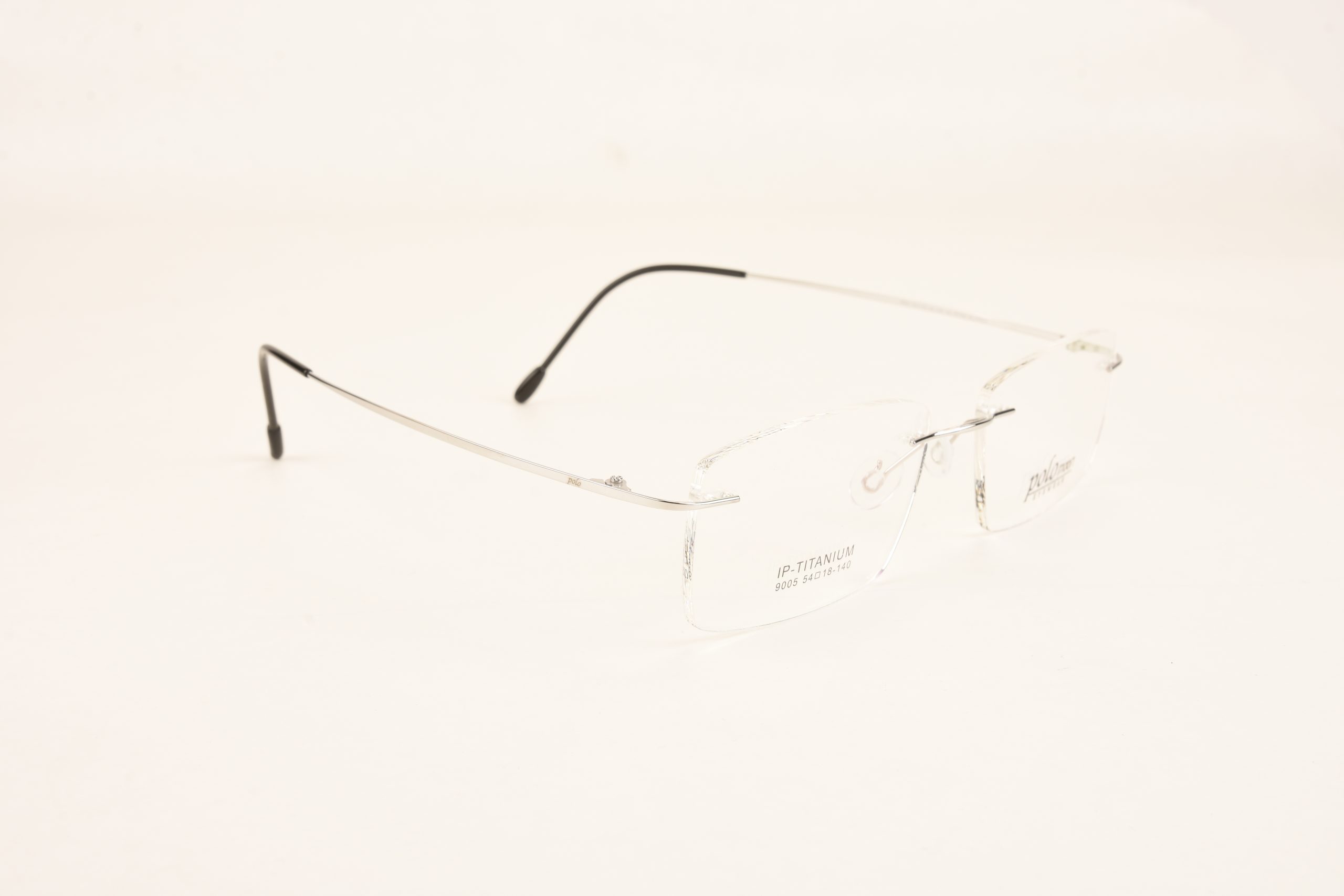 polomoon-9005-54-18-140-c2-Titanium-Ultra-Light-Gozluk-Cercevesi1-scaled