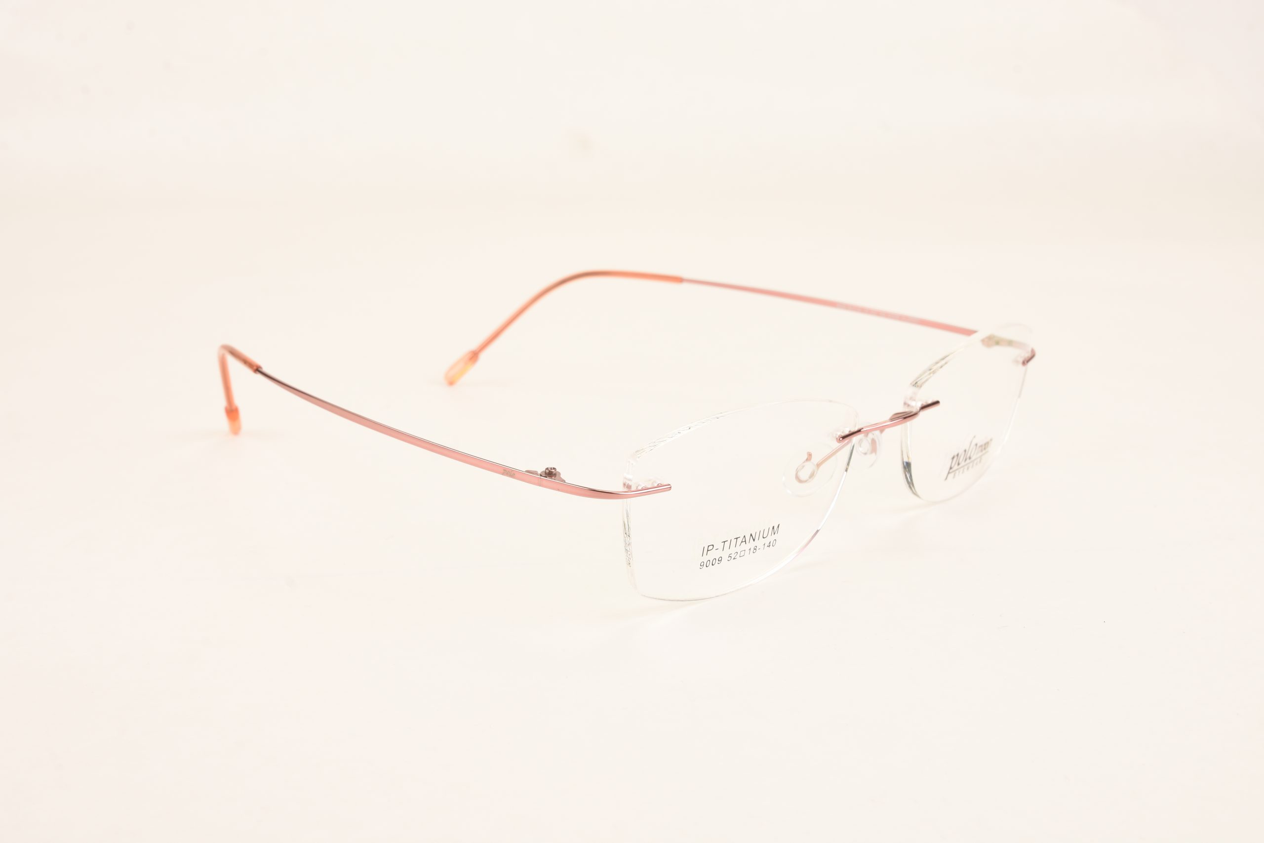 polomoon-9009-52-18-140-c07-Titanium-Ultra-Light-Gozluk-Cercevesi1-scaled